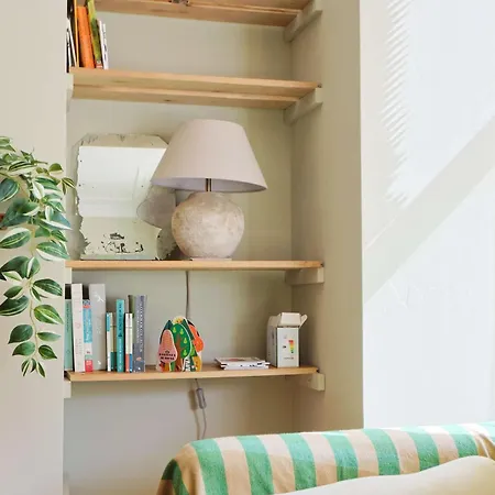 Two Bedroom House In Southville * Бристоль